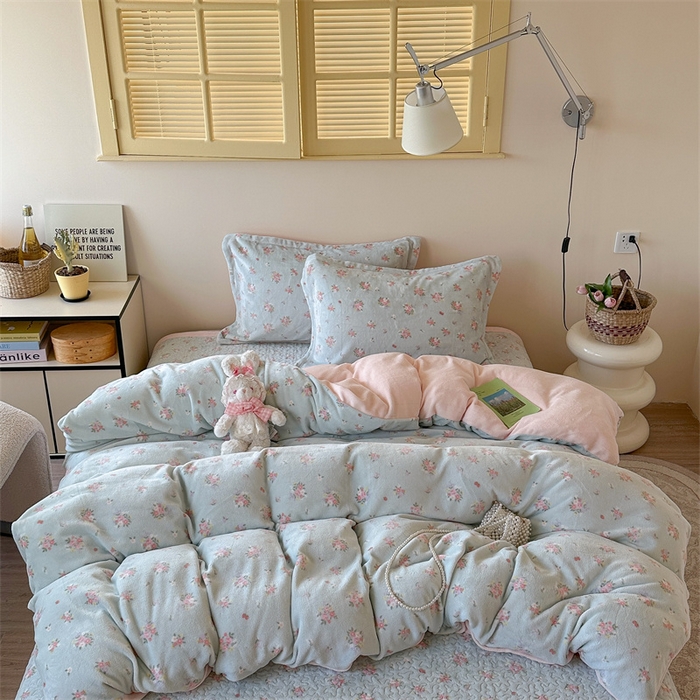 潘朵拉家纺 2025新款牛奶绒床盖款四件套 清欢