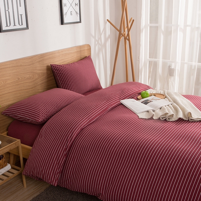 91家纺网 家纺一手货源 找家纺 良品汇馆 2025【条纹天竺棉四件套】条纹针织棉裸睡床品件套全棉床单款床笠 酒红细条