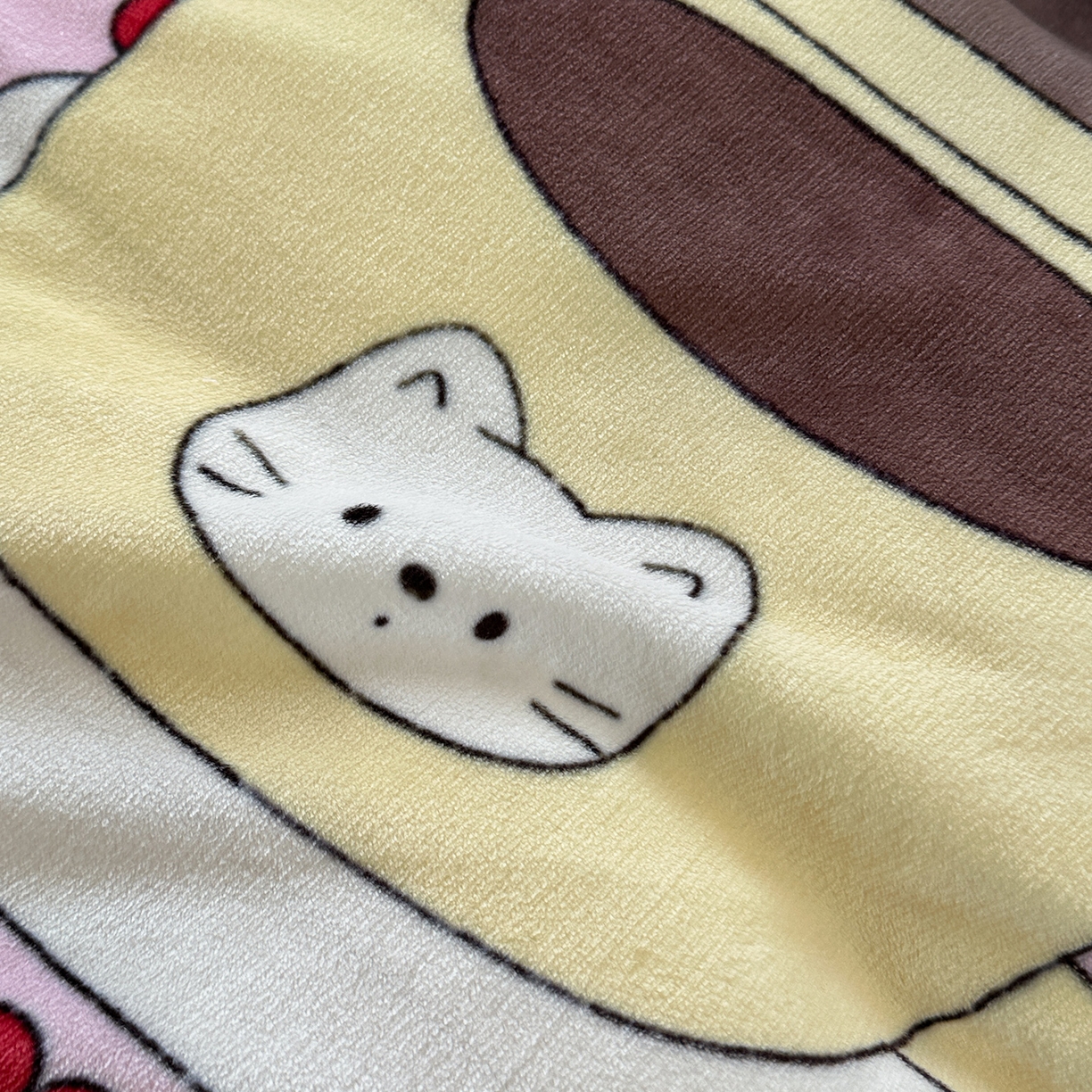 91家纺网 家纺一手货源 找家纺 美乐迪家纺 2025新款大版牛奶绒四件套 波点咖啡屋