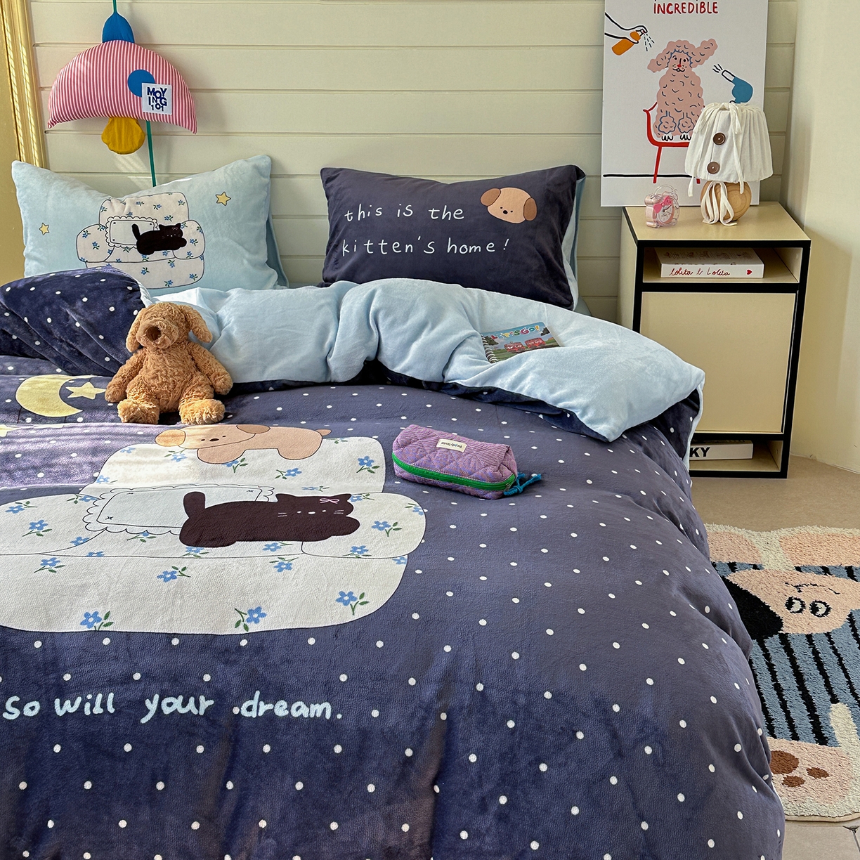 91家纺网 家纺一手货源 找家纺 美乐迪家纺 2025新款大版牛奶绒四件套 波点猫舍