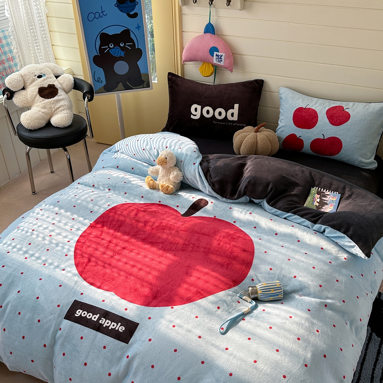 91家纺网 家纺一手货源 找家纺 美乐迪家纺 2025新款大版牛奶绒四件套 波点苹果