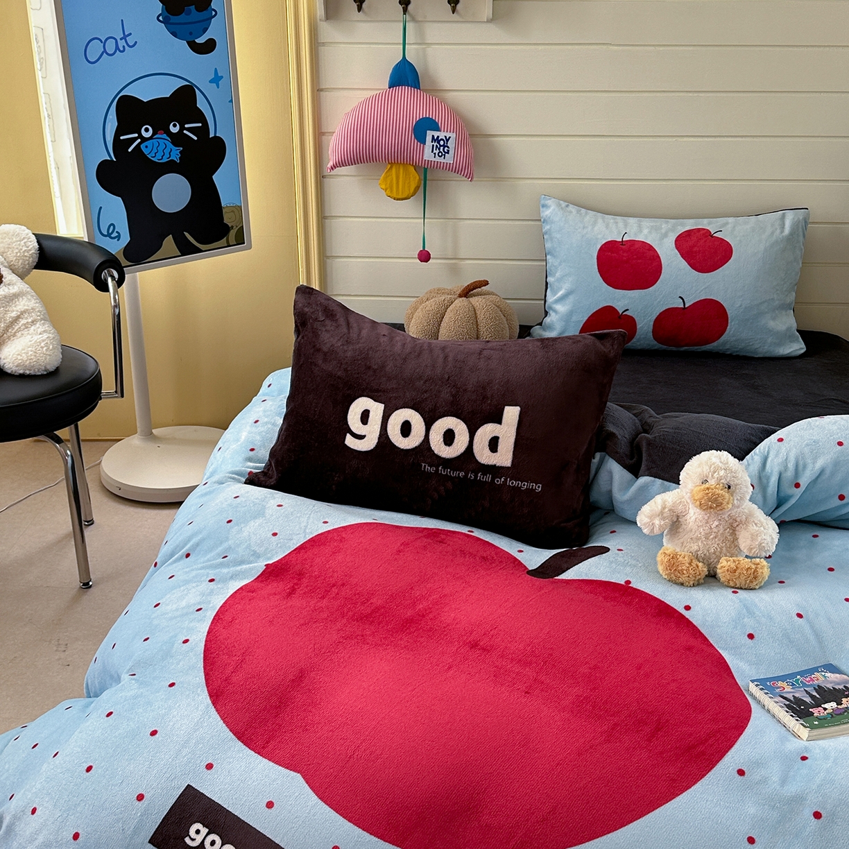 91家纺网 家纺一手货源 找家纺 美乐迪家纺 2025新款大版牛奶绒四件套 波点苹果