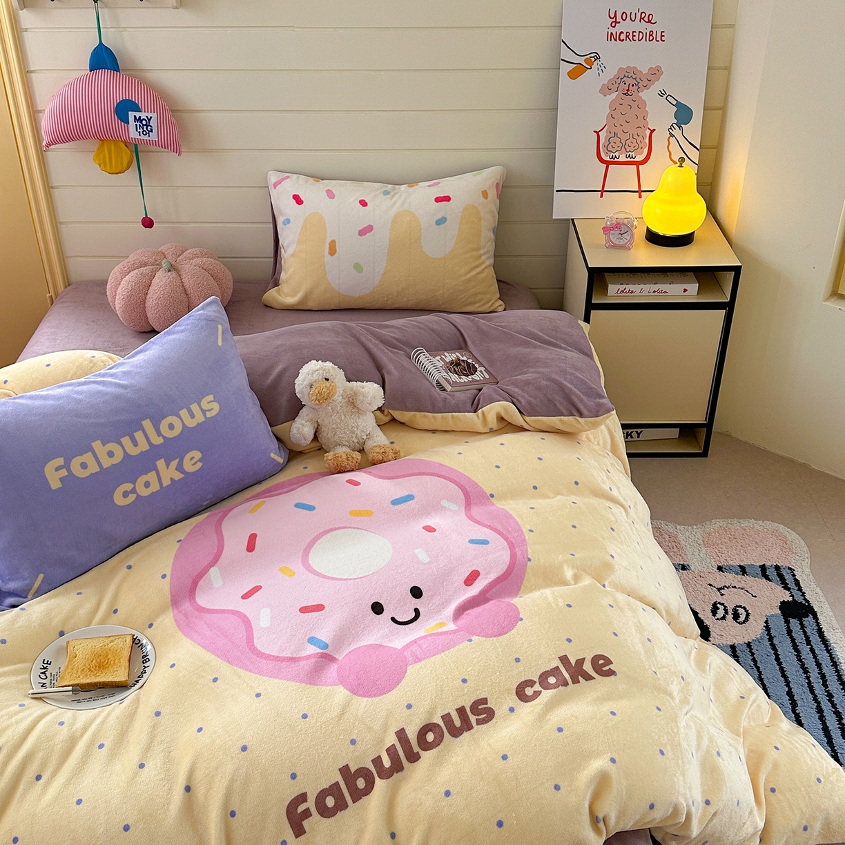 91家纺网 家纺一手货源 找家纺 美乐迪家纺 2025新款大版牛奶绒四件套 波点甜甜圈