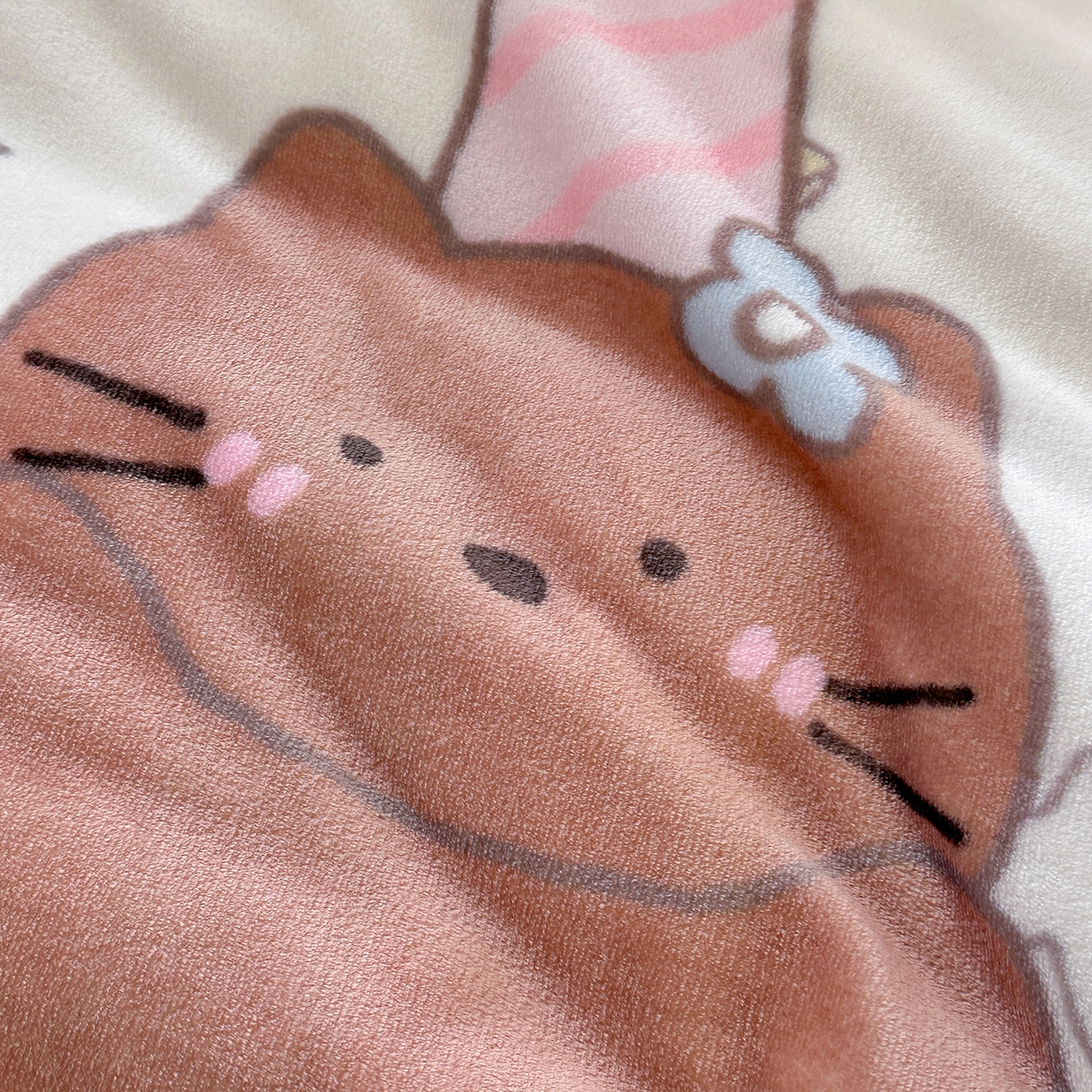 91家纺网 家纺一手货源 找家纺 美乐迪家纺 2025新款大版牛奶绒四件套 星星伙伴