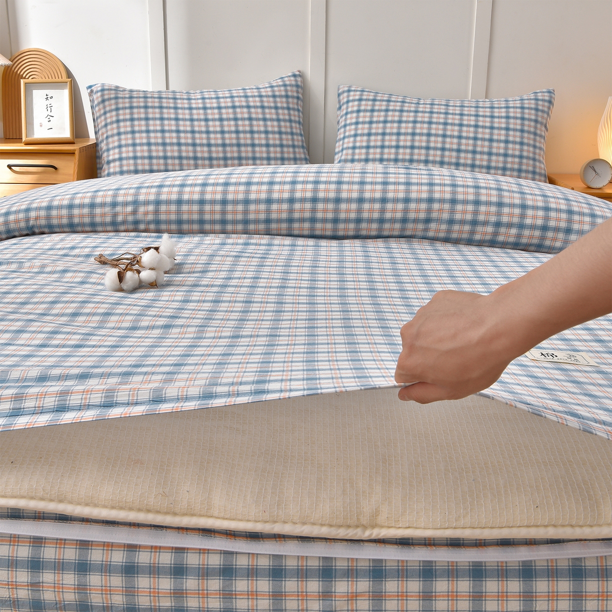 91家纺网 家纺一手货源 找家纺 锦逸家居 2025新款A类水洗棉棉花被被子被芯 洛卡-蓝