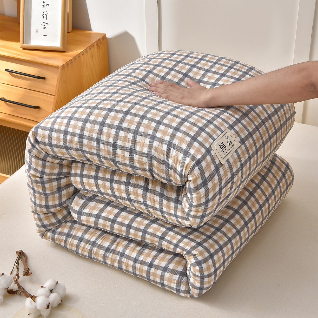 91家纺网 家纺一手货源 找家纺 锦逸家居 2025新款A类水洗棉棉花被被子被芯 印月咖