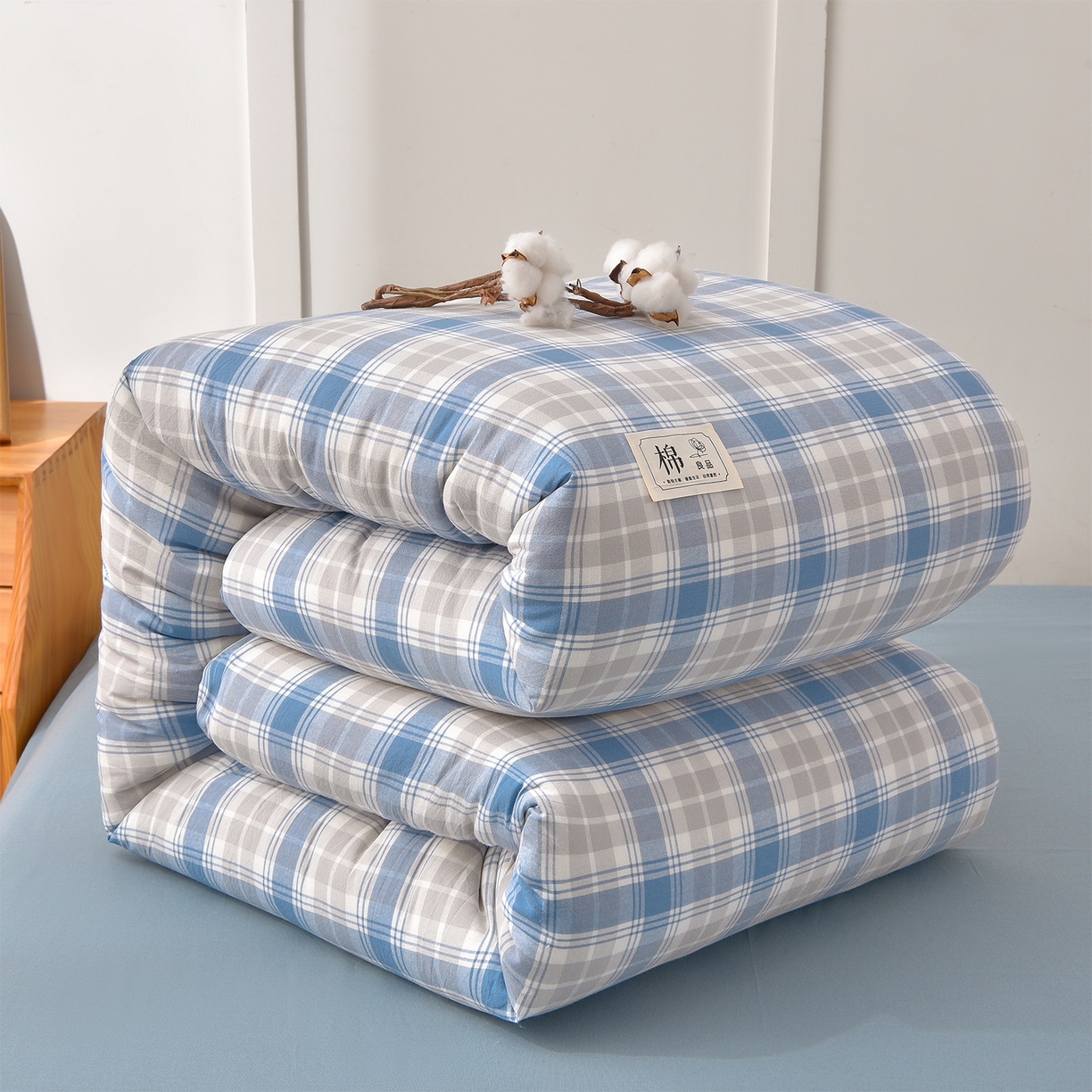 91家纺网 家纺一手货源 找家纺 锦逸家居 2025新款A类水洗棉棉花被被子被芯 遇见-蓝