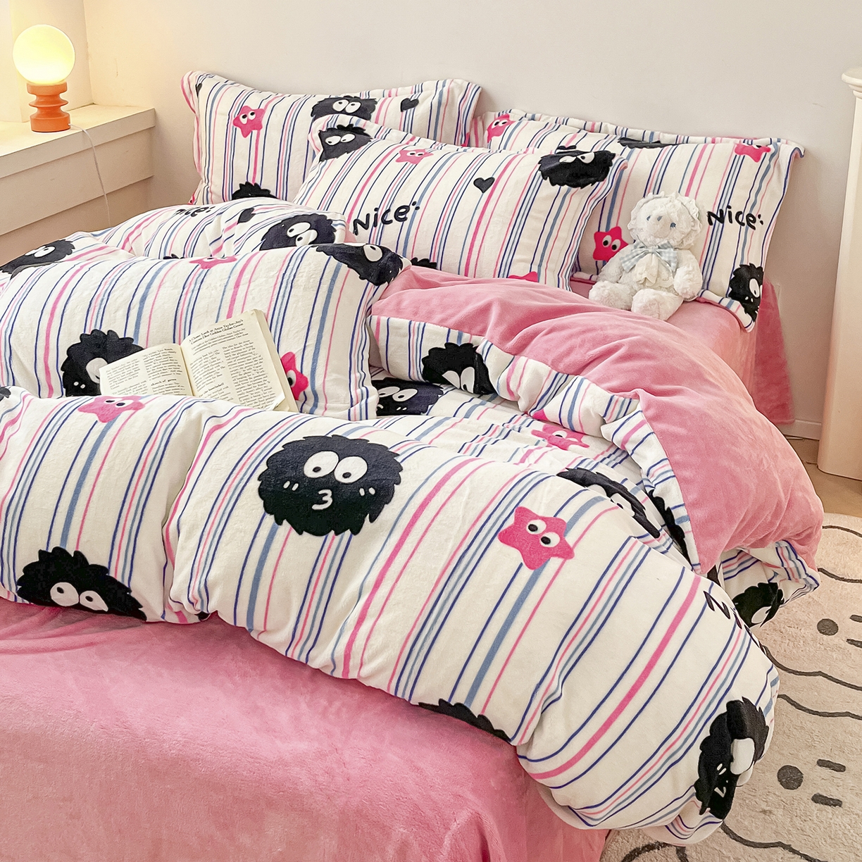 91家纺网 家纺一手货源 找家纺 瑞莱 2025新款A类200克高克重秋冬印花牛奶绒四件套-卡通系列 栗子球