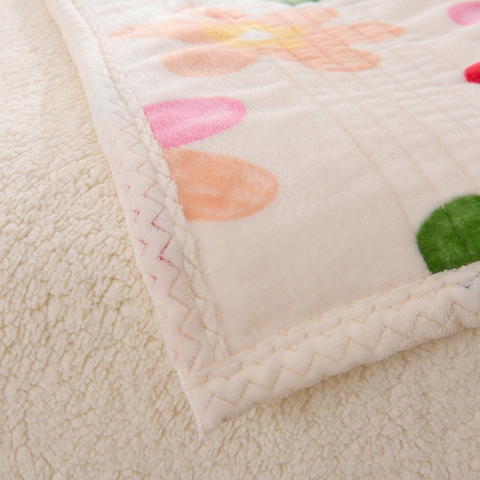 91家纺网 家纺一手货源 找家纺 圣楚家纺 2025新款牛奶绒羊羔绒双层毯盖毯毯子 花漾色彩