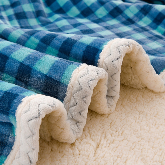 91家纺网 家纺一手货源 找家纺 圣楚家纺 2025新款牛奶绒羊羔绒双层毯盖毯毯子 蓝色天空