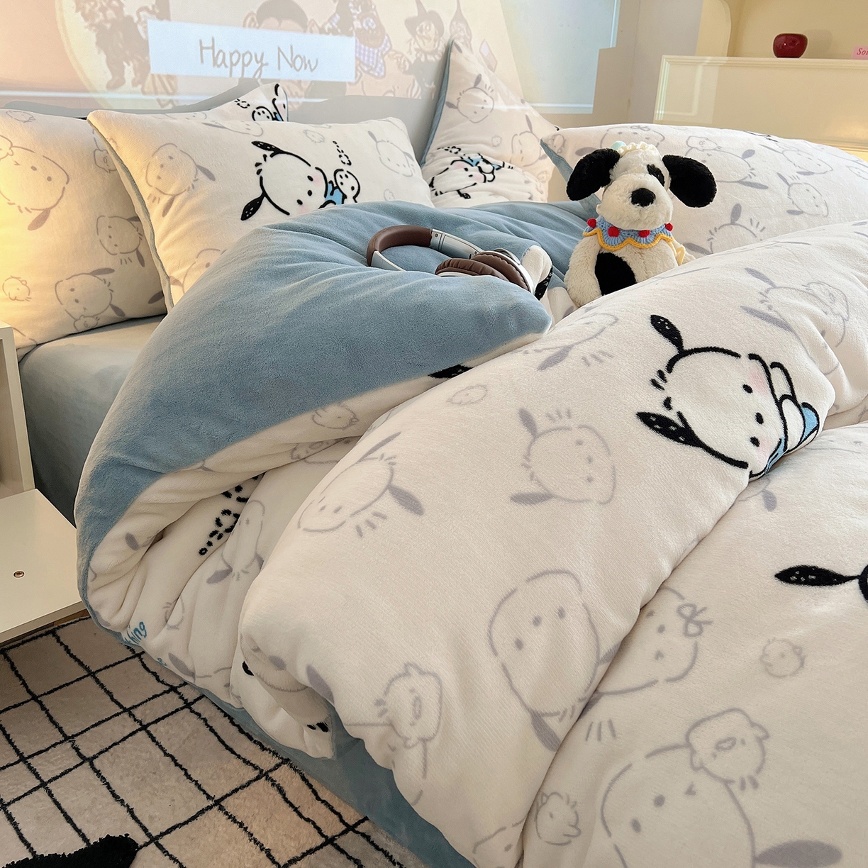 91家纺网 家纺一手货源 找家纺 瑞莱 2025新款A类200克高克重秋冬印花牛奶绒四件套-卡通系列 绒调皮狗