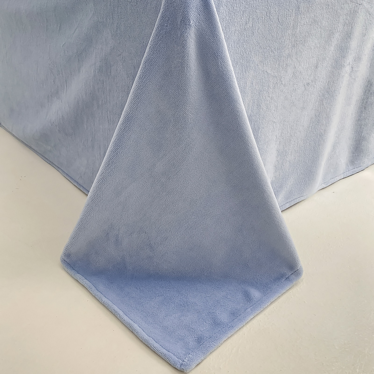 91家纺网 家纺一手货源 找家纺 瑞莱 2025新款A类200克高克重秋冬印花牛奶绒四件套-卡通系列 绒芳草集