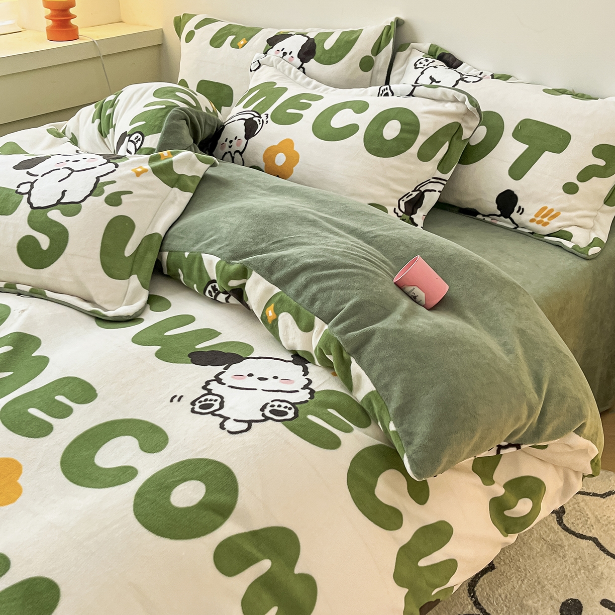 91家纺网 家纺一手货源 找家纺 瑞莱 2025新款A类200克高克重秋冬印花牛奶绒四件套-卡通系列 绒皮皮狗