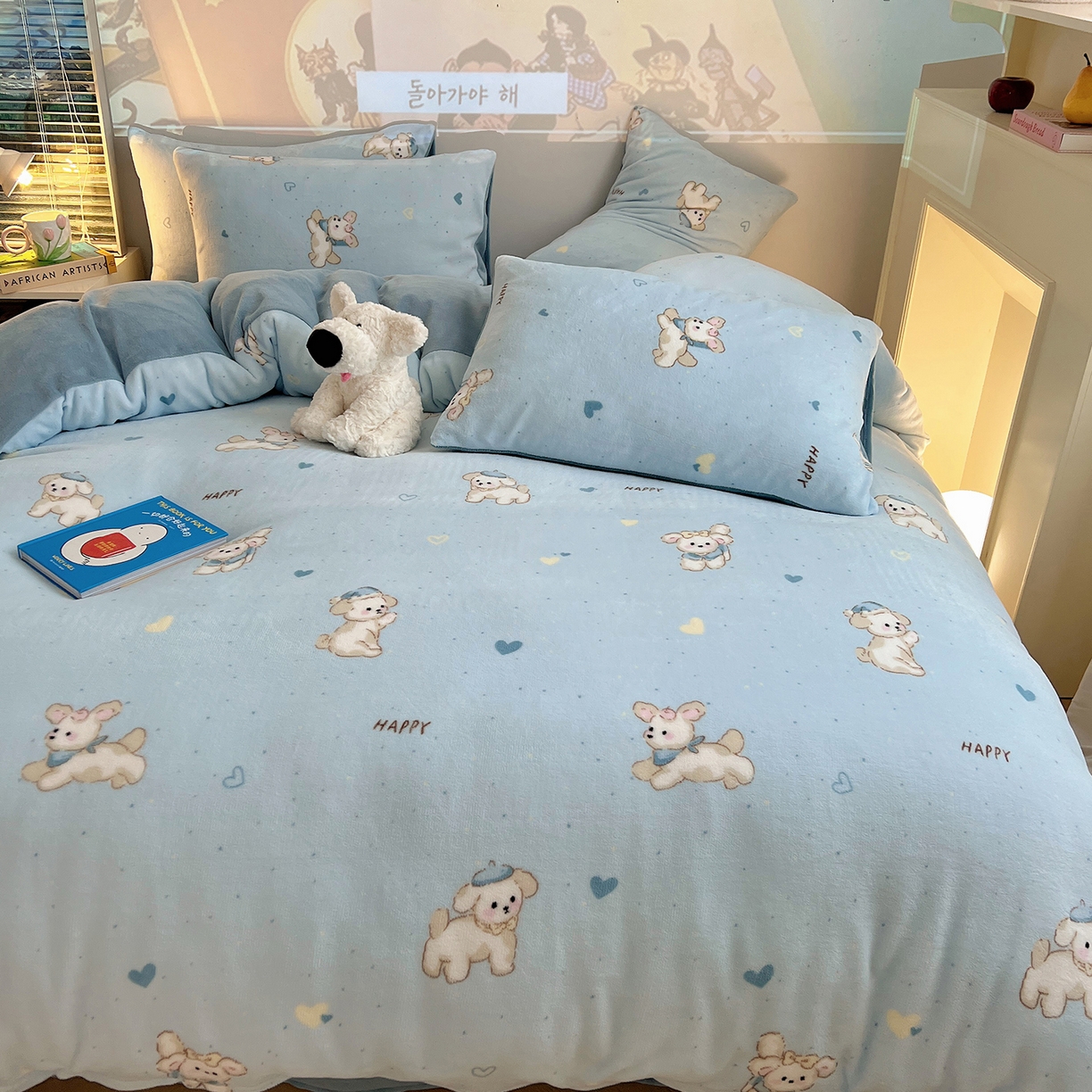 91家纺网 家纺一手货源 找家纺 瑞莱 2025新款A类200克高克重秋冬印花牛奶绒四件套-卡通系列 绒小奶狗