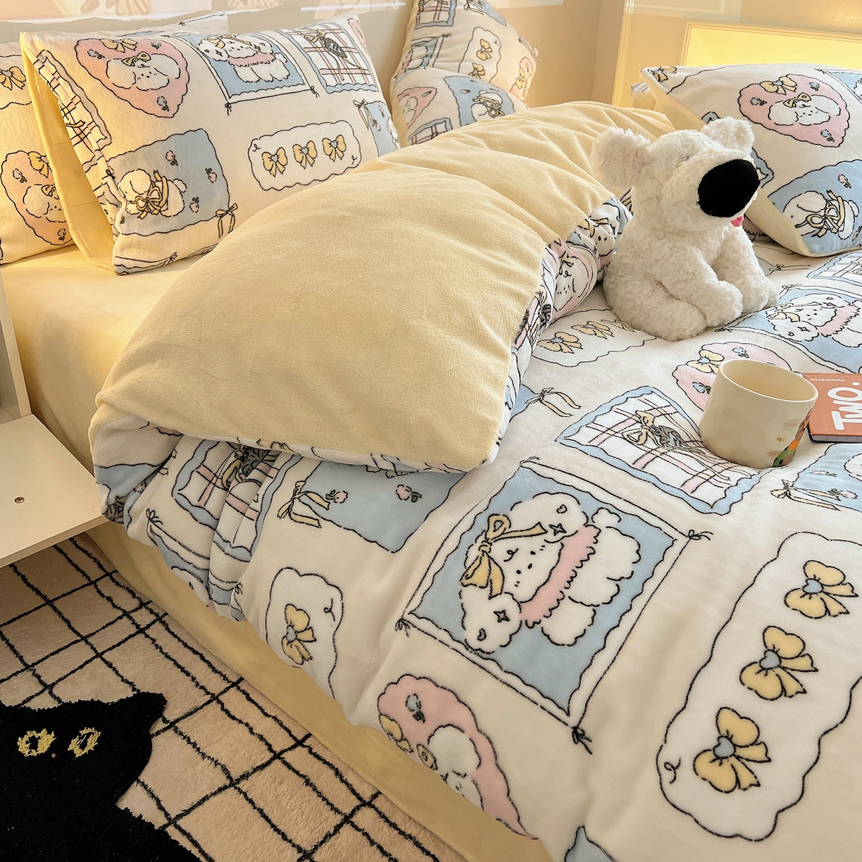 91家纺网 家纺一手货源 找家纺 瑞莱 2025新款A类200克高克重秋冬印花牛奶绒四件套-卡通系列 绒小泡芙