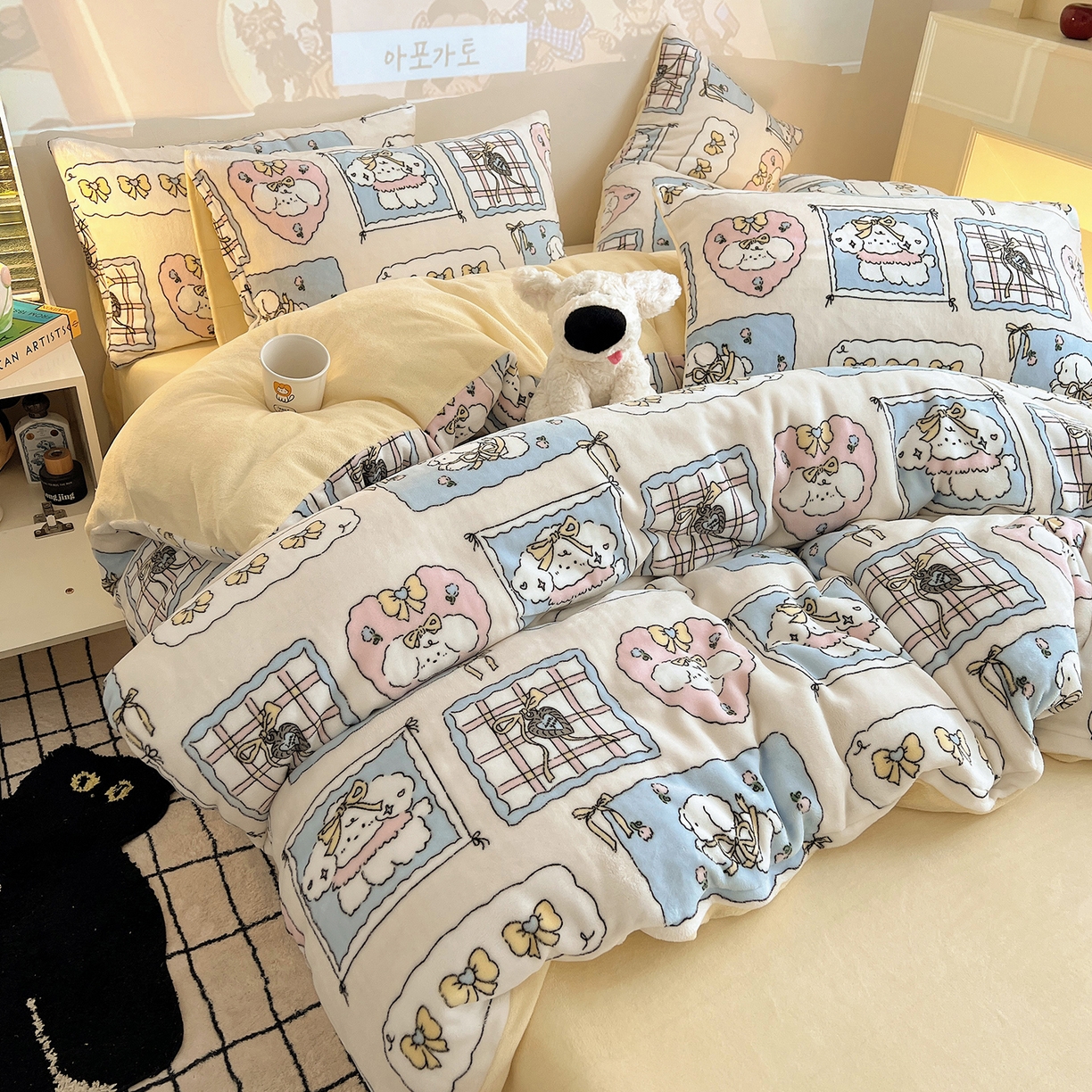 91家纺网 家纺一手货源 找家纺 瑞莱 2025新款A类200克高克重秋冬印花牛奶绒四件套-卡通系列 绒小泡芙