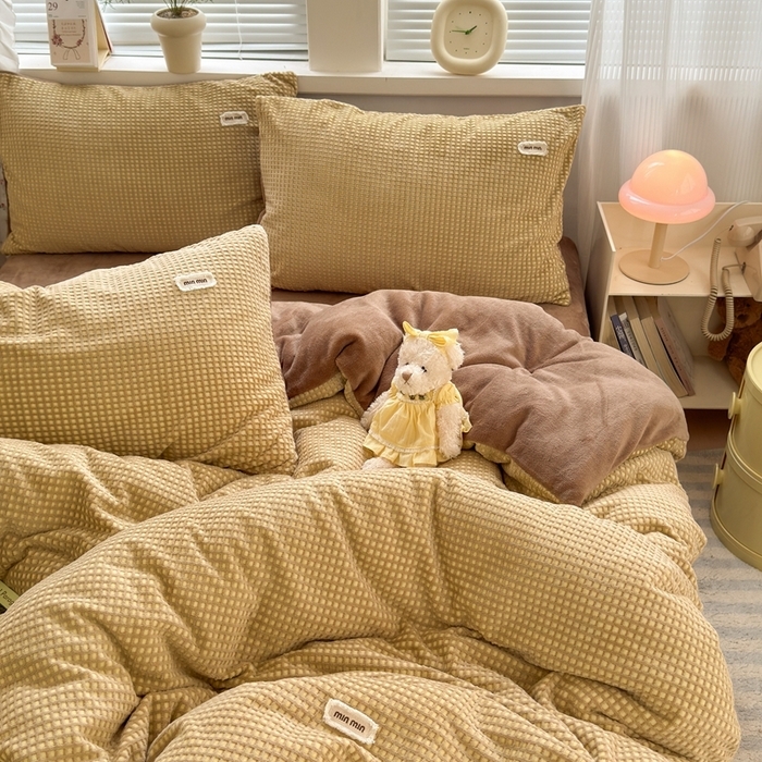 （总）十里居 2025新款lns奶油双拼华夫格烂花牛奶绒四件套 华夫格系列