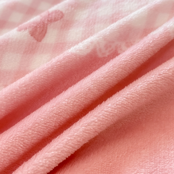 91家纺网 家纺一手货源 找家纺 豫见家纺 2025新款牛奶绒印花四件套 粉雾轻梦