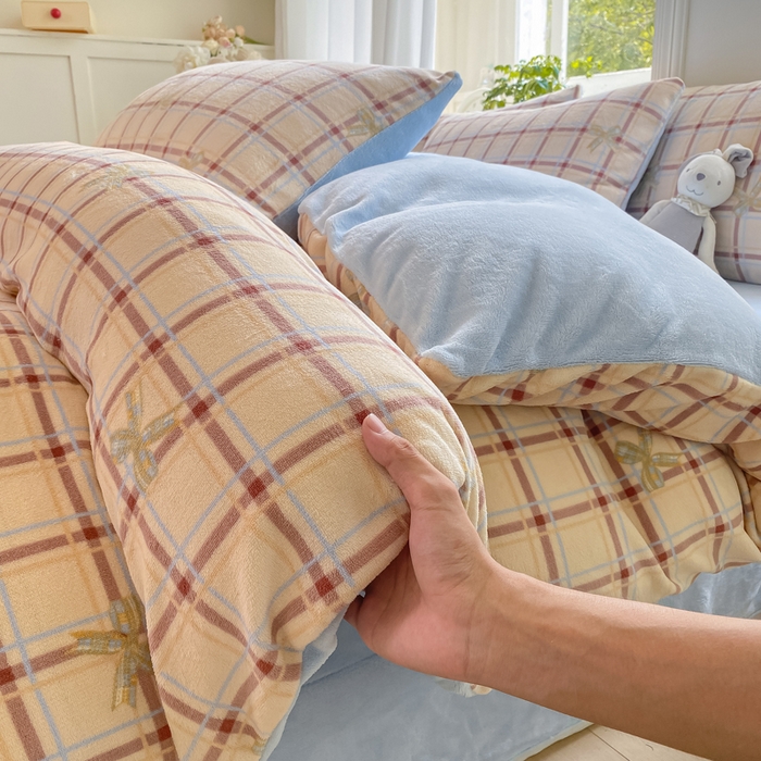 91家纺网 家纺一手货源 找家纺 豫见家纺 2025新款牛奶绒印花四件套 小晴天