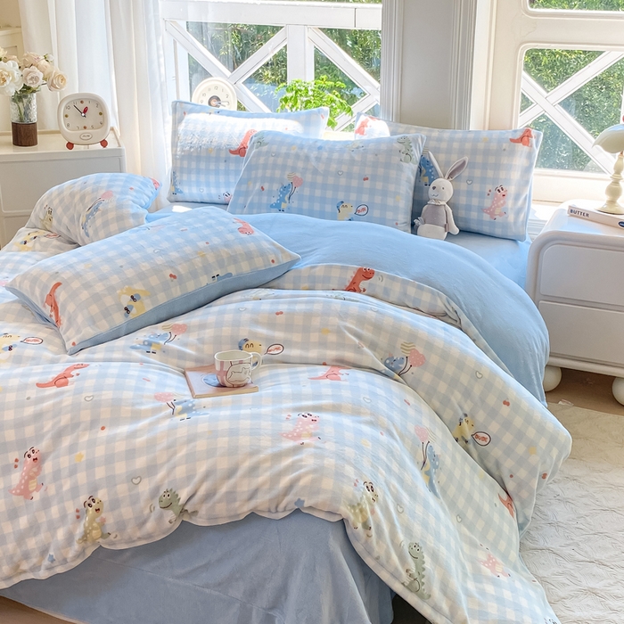 91家纺网 家纺一手货源 找家纺 豫见家纺 2025新款牛奶绒印花四件套 恐龙时代