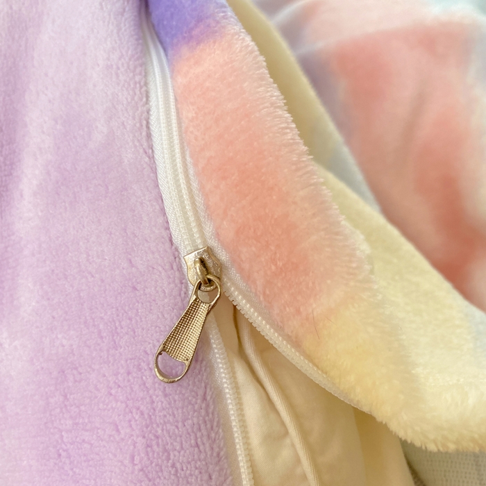 91家纺网 家纺一手货源 找家纺 豫见家纺 2025新款牛奶绒印花四件套 浪漫邂逅