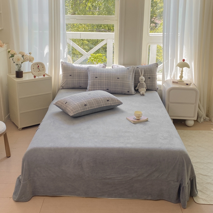 91家纺网 家纺一手货源 找家纺 豫见家纺 2025新款牛奶绒印花四件套 罗格先生