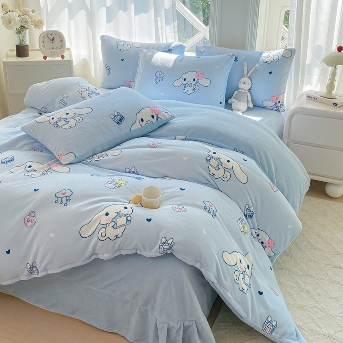 91家纺网 家纺一手货源 找家纺 豫见家纺 2025新款牛奶绒印花四件套 梦幻大耳狗