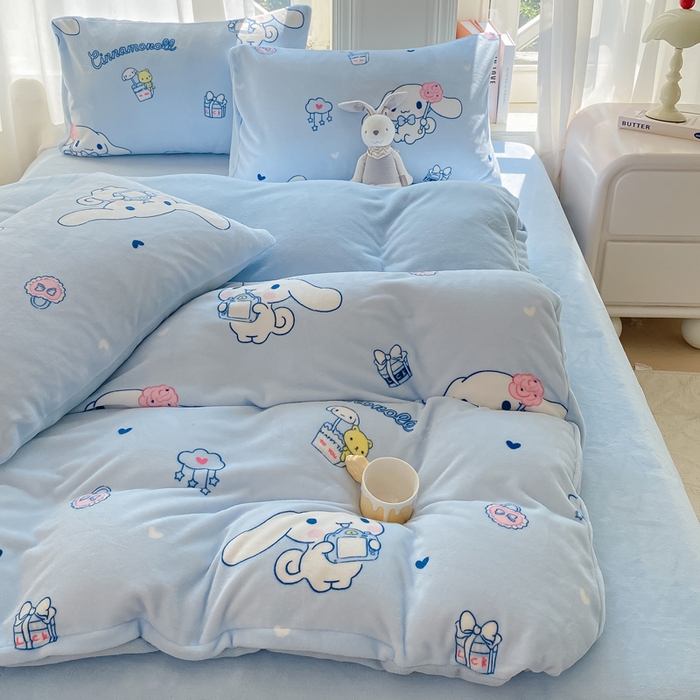 91家纺网 家纺一手货源 找家纺 豫见家纺 2025新款牛奶绒印花四件套 梦幻大耳狗