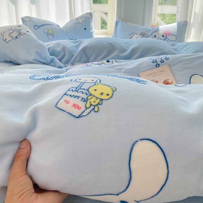 91家纺网 家纺一手货源 找家纺 豫见家纺 2025新款牛奶绒印花四件套 梦幻大耳狗