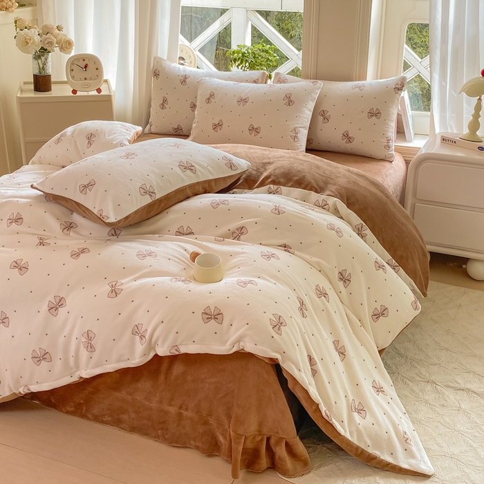 豫见家纺 2025新款牛奶绒印花四件套 时尚蝴蝶结