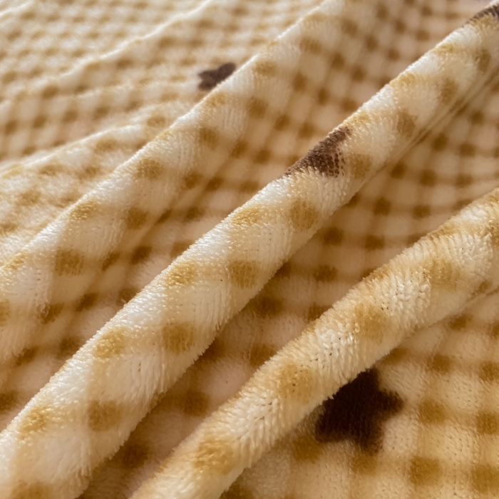 91家纺网 家纺一手货源 找家纺 豫见家纺 2025新款牛奶绒印花四件套 甜心凯蒂-棕