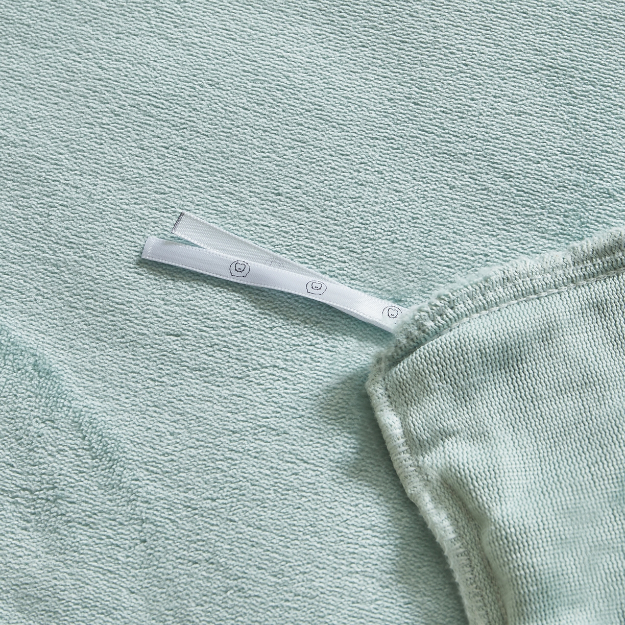 91家纺网 家纺一手货源 找家纺 荷马之梦 2025新款A类牛奶绒贴布绣原创卡通儿童套件幼儿园三件套-围住可爱系列 围巾小鹿