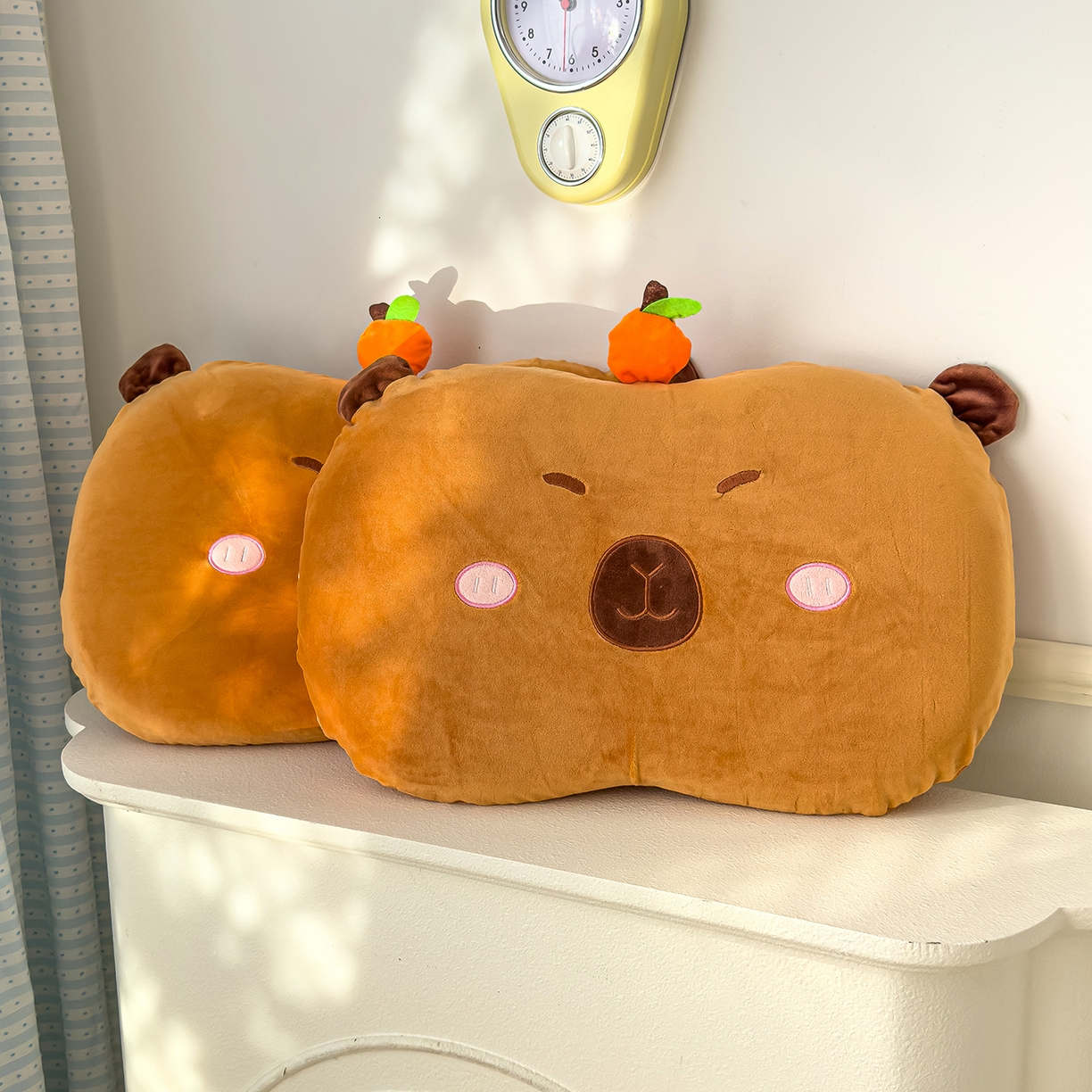 91家纺网 家纺一手货源 找家纺 诺可 2025新款绒款猫肚枕记忆枕枕头枕芯-卡通玩偶 卡皮巴拉