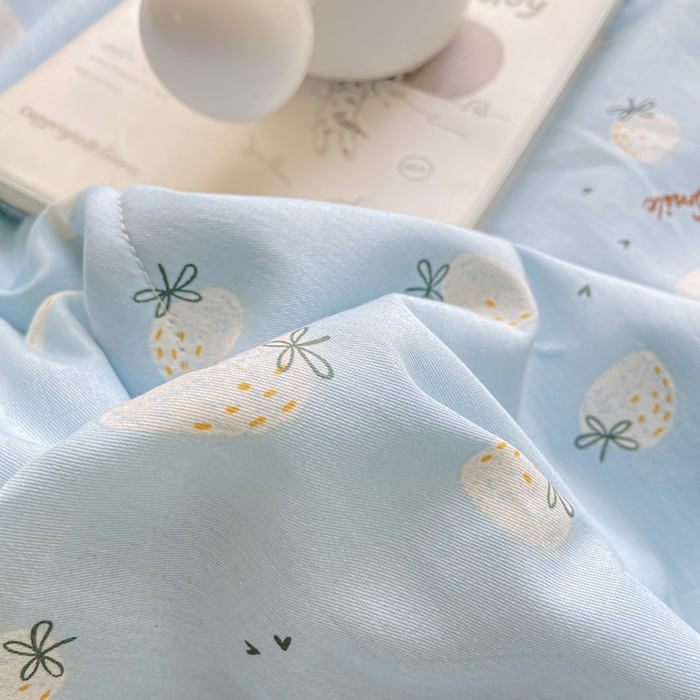 91家纺网 家纺一手货源 找家纺 憨豆家纺 2025新款双面全棉夏被可机洗小清新纯棉夏被薄被芯空调被子夏凉被 草莓果园-蓝