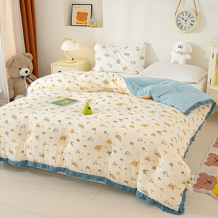 91家纺网 家纺一手货源 找家纺 芯恋家居 2025新款全棉皱皱纱双层纱豆豆被大豆被汽车总动员