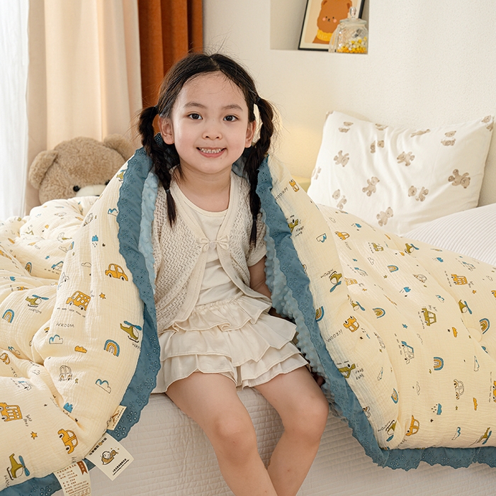 91家纺网 家纺一手货源 找家纺 芯恋家居 2025新款全棉皱皱纱双层纱豆豆被大豆被汽车总动员