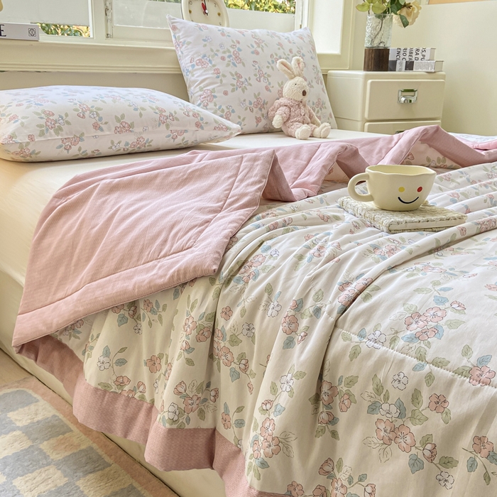 91家纺网 家纺一手货源 找家纺 憨豆家纺 2025新款双面全棉夏被可机洗小清新纯棉夏被薄被芯空调被子夏凉被 春色满园