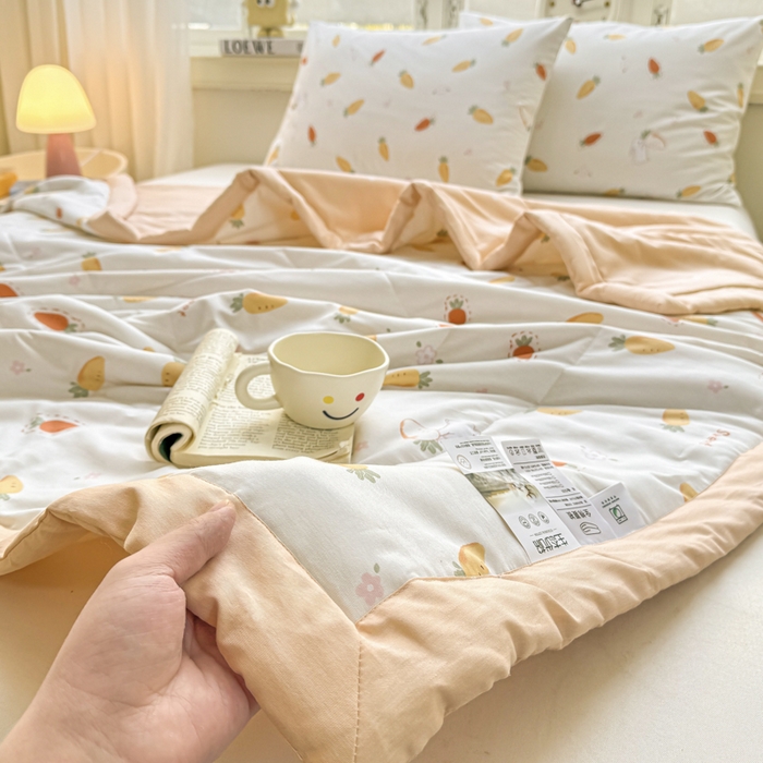 91家纺网 家纺一手货源 找家纺 憨豆家纺 2025新款双面全棉夏被可机洗小清新纯棉夏被薄被芯空调被子夏凉被 胡萝卜