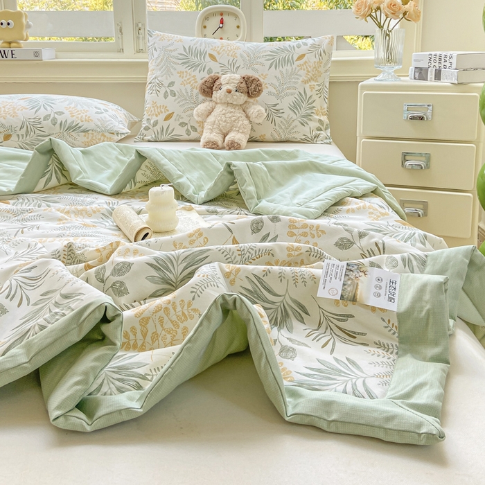 91家纺网 家纺一手货源 找家纺 憨豆家纺 2025新款双面全棉夏被可机洗小清新纯棉夏被薄被芯空调被子夏凉被 花影轻颜