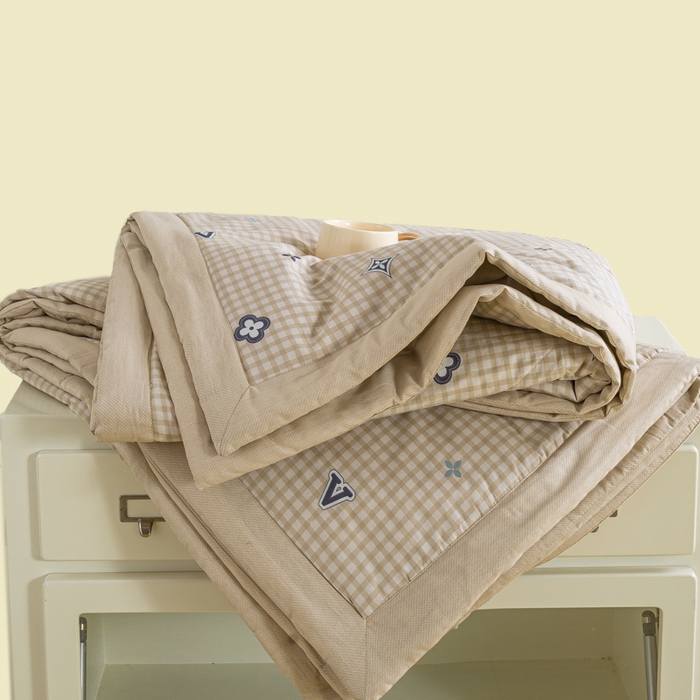 91家纺网 家纺一手货源 找家纺 憨豆家纺 2025新款双面全棉夏被可机洗小清新纯棉夏被薄被芯空调被子夏凉被 时光意境