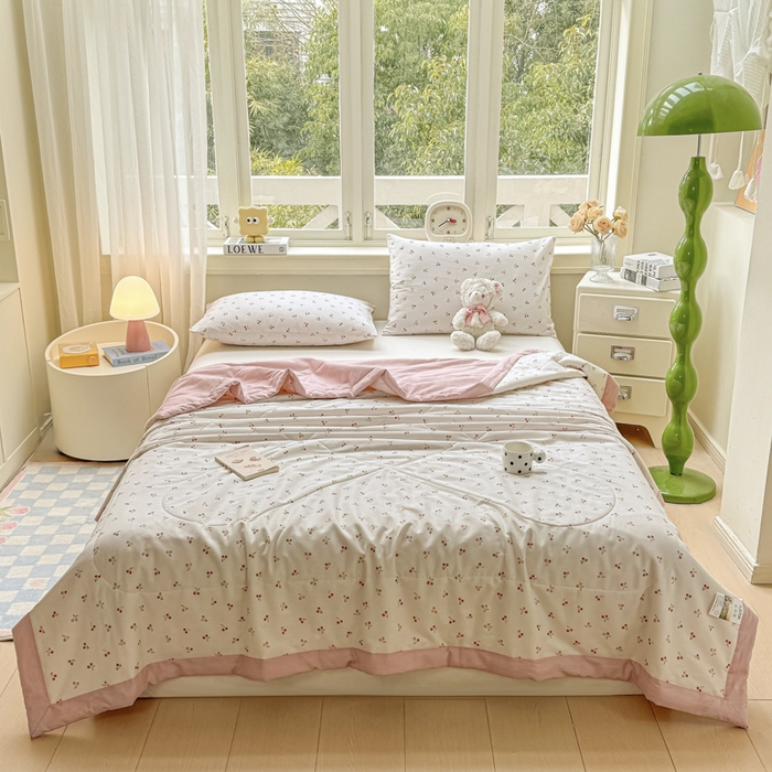 91家纺网 家纺一手货源 找家纺 憨豆家纺 2025新款双面全棉夏被可机洗小清新纯棉夏被薄被芯空调被子夏凉被 樱桃小果