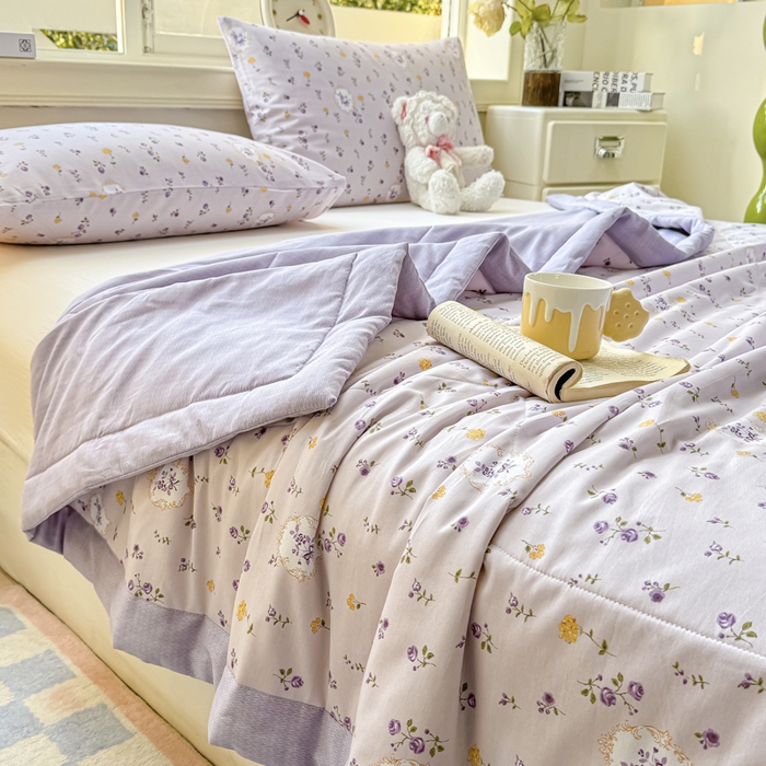 91家纺网 家纺一手货源 找家纺 憨豆家纺 2025新款双面全棉夏被可机洗小清新纯棉夏被薄被芯空调被子夏凉被 紫藤花语