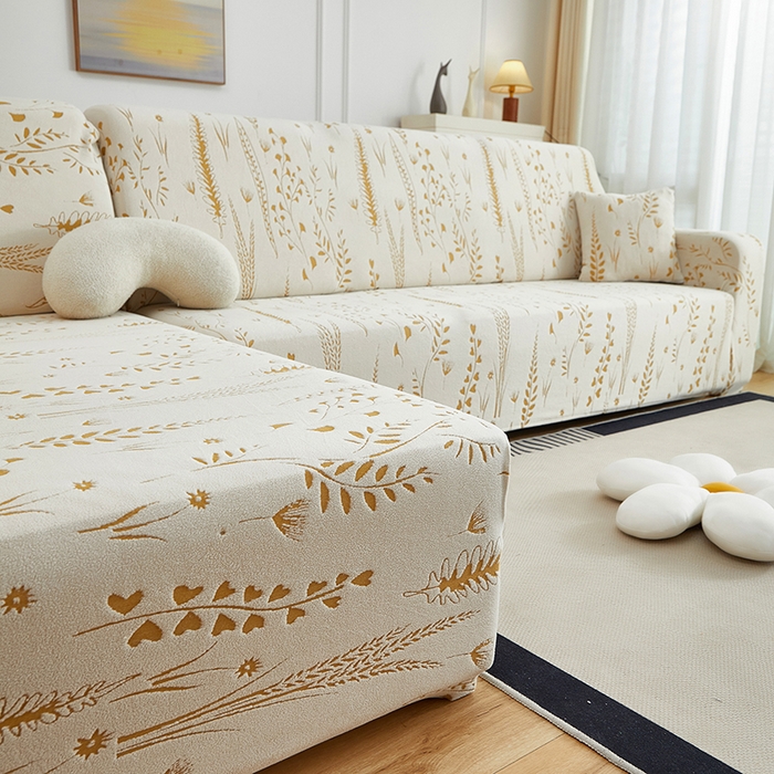 91家纺网 家纺一手货源 找家纺 丝绮鹿 2025新款雕花绒-麦浪沙发套松紧款（贵妃图）麦浪系列 麦浪-奶白