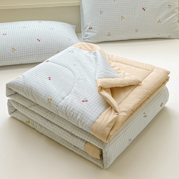 91家纺网 家纺一手货源 找家纺 （总）沃尔居 2025新款双面全棉印花夏被可机洗小清新纯棉夏凉被薄被芯空调被子