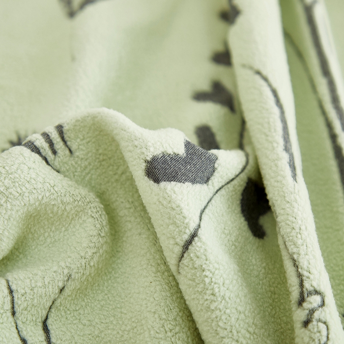 91家纺网 家纺一手货源 找家纺 丝绮鹿 2025新款雕花绒-麦浪沙发套松紧款（三人图）麦浪系列 麦浪-草绿