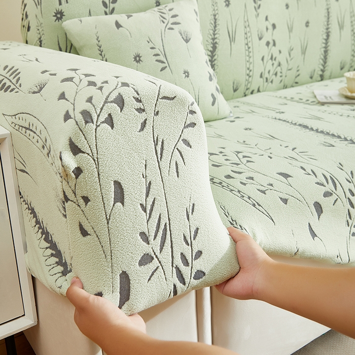 91家纺网 家纺一手货源 找家纺 丝绮鹿 2025新款雕花绒-麦浪沙发套松紧款（三人图）麦浪系列 麦浪-草绿