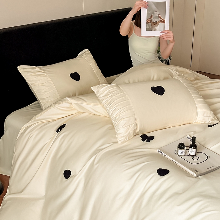 91家纺网 家纺一手货源 找家纺 理想家家纺 2025新款纯棉轻奢刺绣四件套--心愿系列场景二 心愿黄