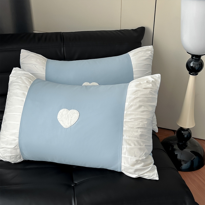 91家纺网 家纺一手货源 找家纺 理想家家纺 2025新款纯棉轻奢刺绣四件套--心愿系列场景二 心愿蓝