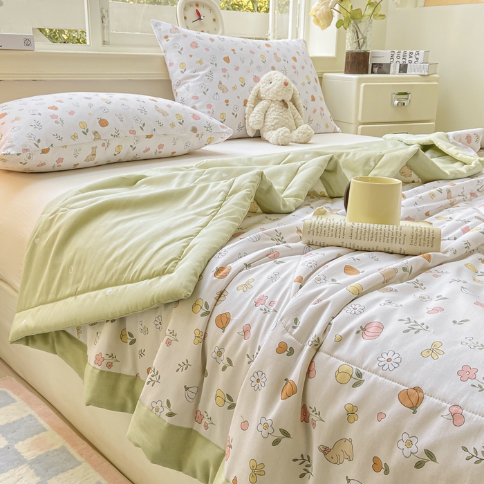 91家纺网 家纺一手货源 找家纺 （总）沃尔居 2025新款双面全棉印花夏被可机洗小清新纯棉夏凉被薄被芯空调被子