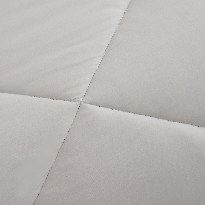 91家纺网 家纺一手货源 找家纺 美丽折家纺 2025新款羊绒被纯色系列 灰色